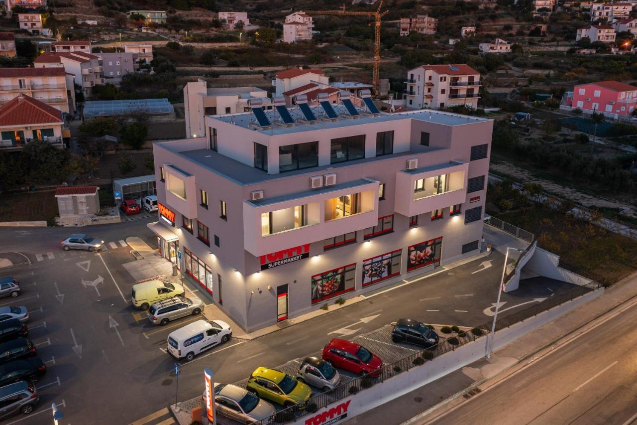 Mintos Luxury Resort Podstrana Exterior photo