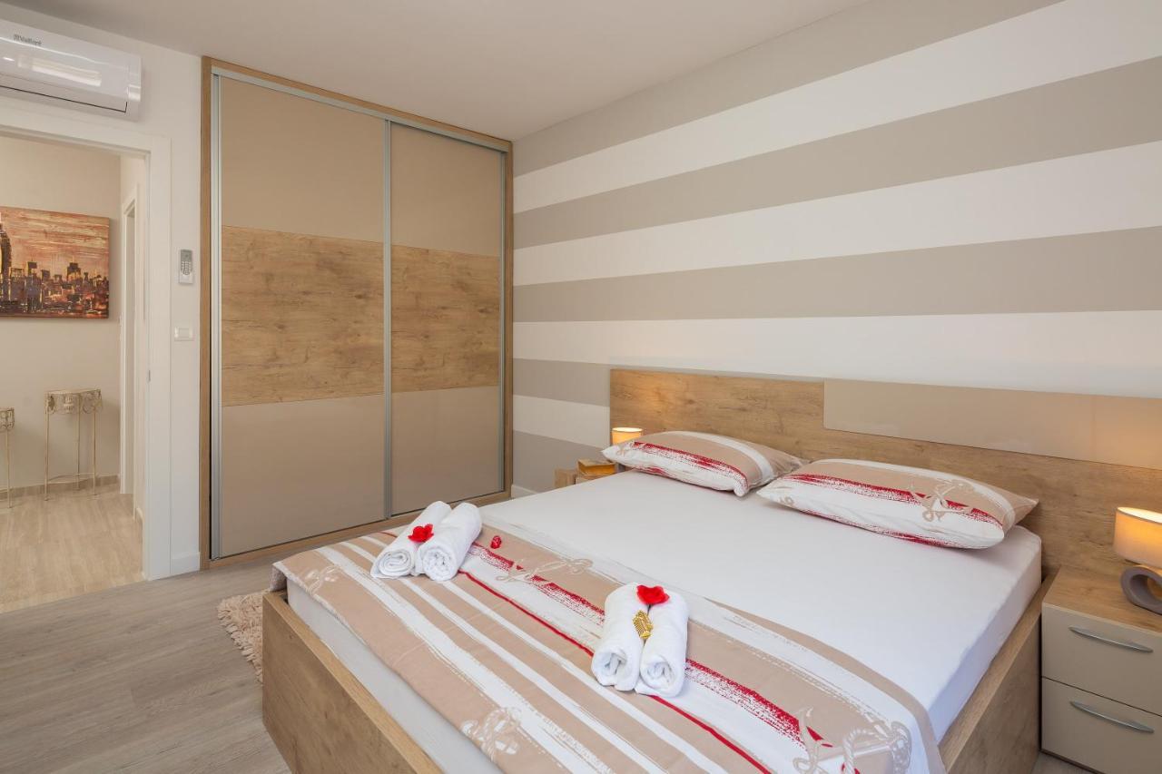 Mintos Luxury Resort Podstrana Exterior photo